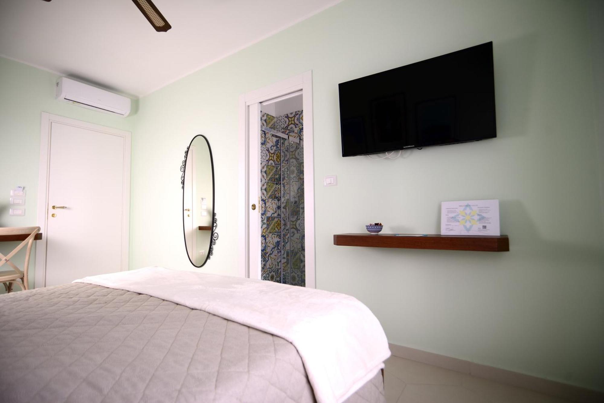 Malusi B&B Napoli Eksteriør billede