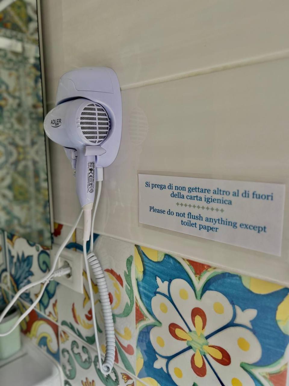 Malusi B&B Napoli Eksteriør billede